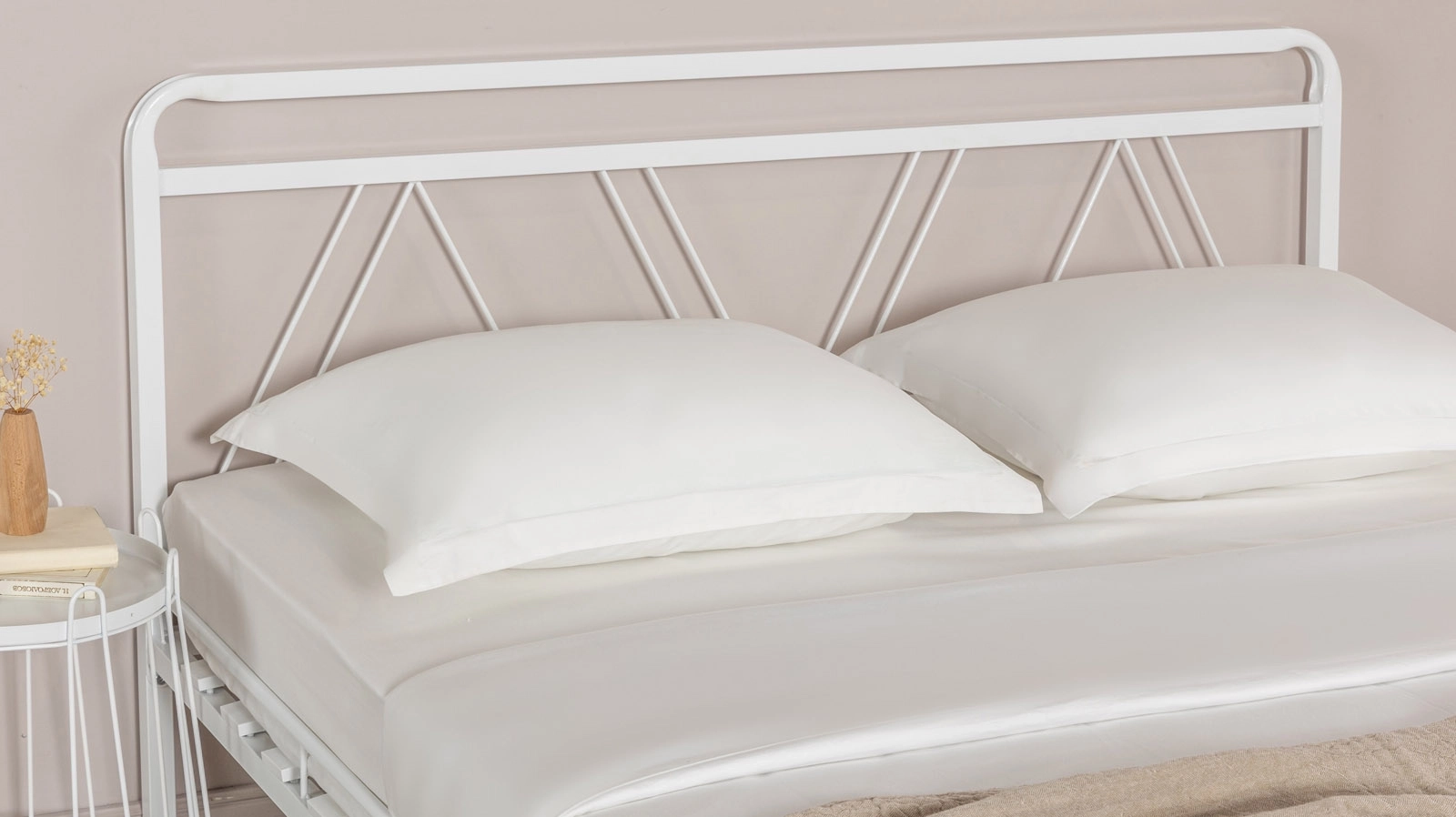 Железная кровать Cassis, цвет белый в спальню Askona фотография товара - 6 - большое изображение